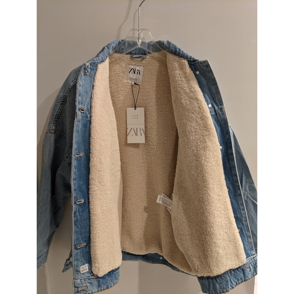 Zara oversized sherpa lined denim jacket - Picture 7 of 16